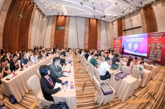 中国润滑油技术创新及行业发展论坛 中国润滑油技术创新及行业发展论坛